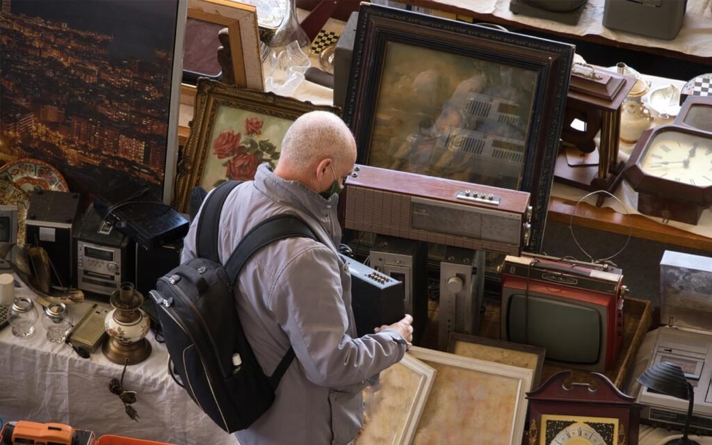 Used furniture Seller in Dubai